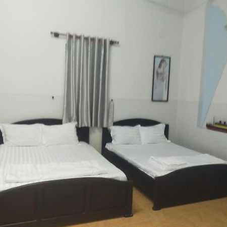Khach San Khanh Du - Khanh Du Hotel Biên Hòa Buitenkant foto