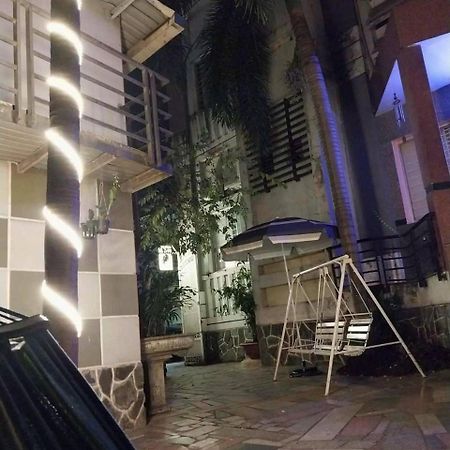 Khach San Khanh Du - Khanh Du Hotel Biên Hòa Buitenkant foto